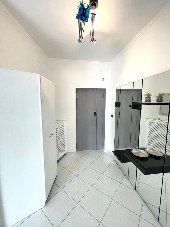 Madras Apartment Сан-Джорджо-а-Кремано Экстерьер фото