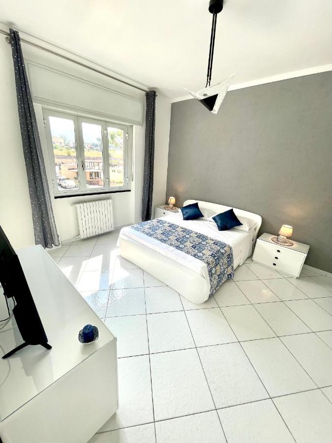 Madras Apartment Сан-Джорджо-а-Кремано Экстерьер фото