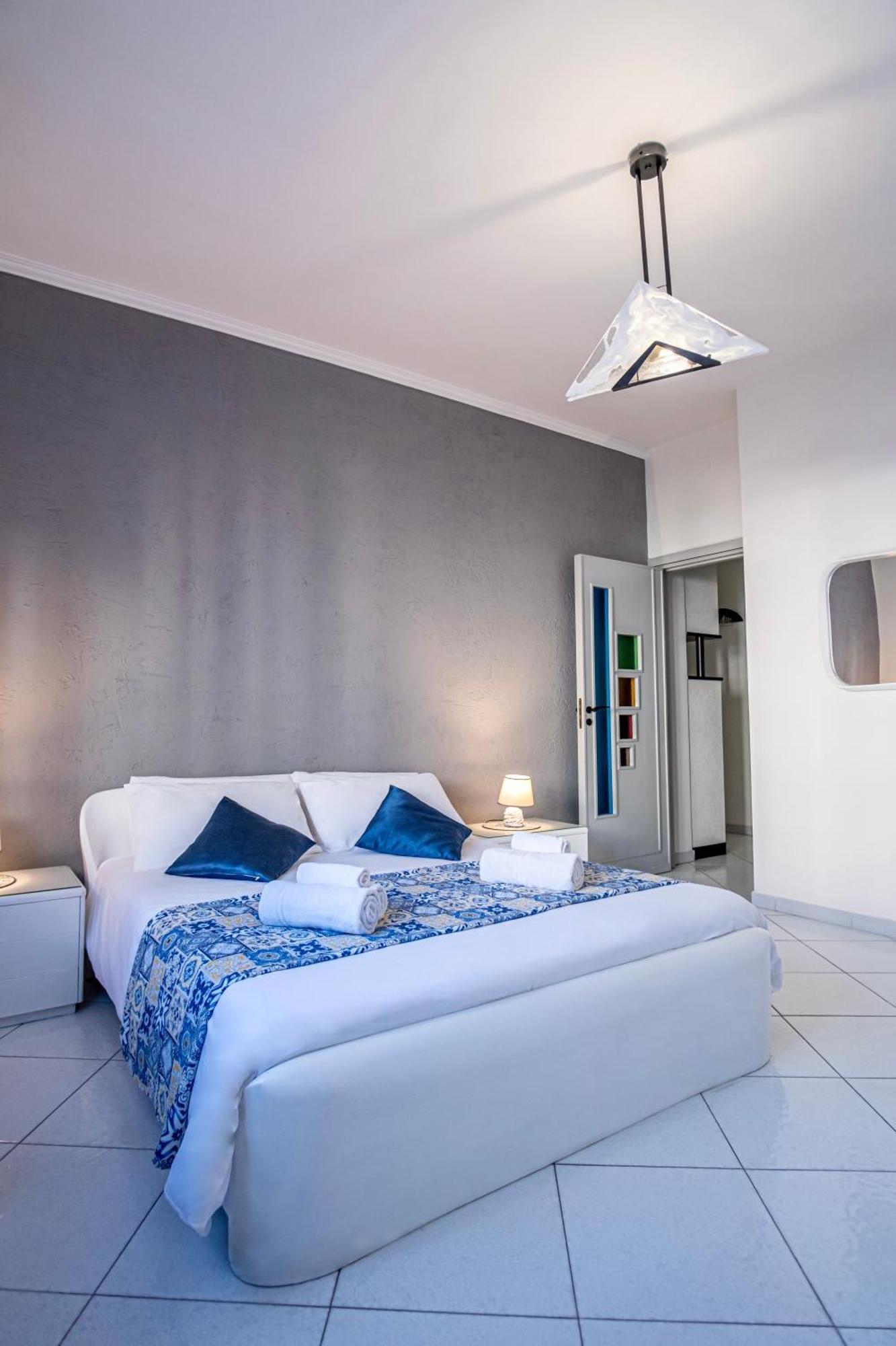 Madras Apartment Сан-Джорджо-а-Кремано Экстерьер фото