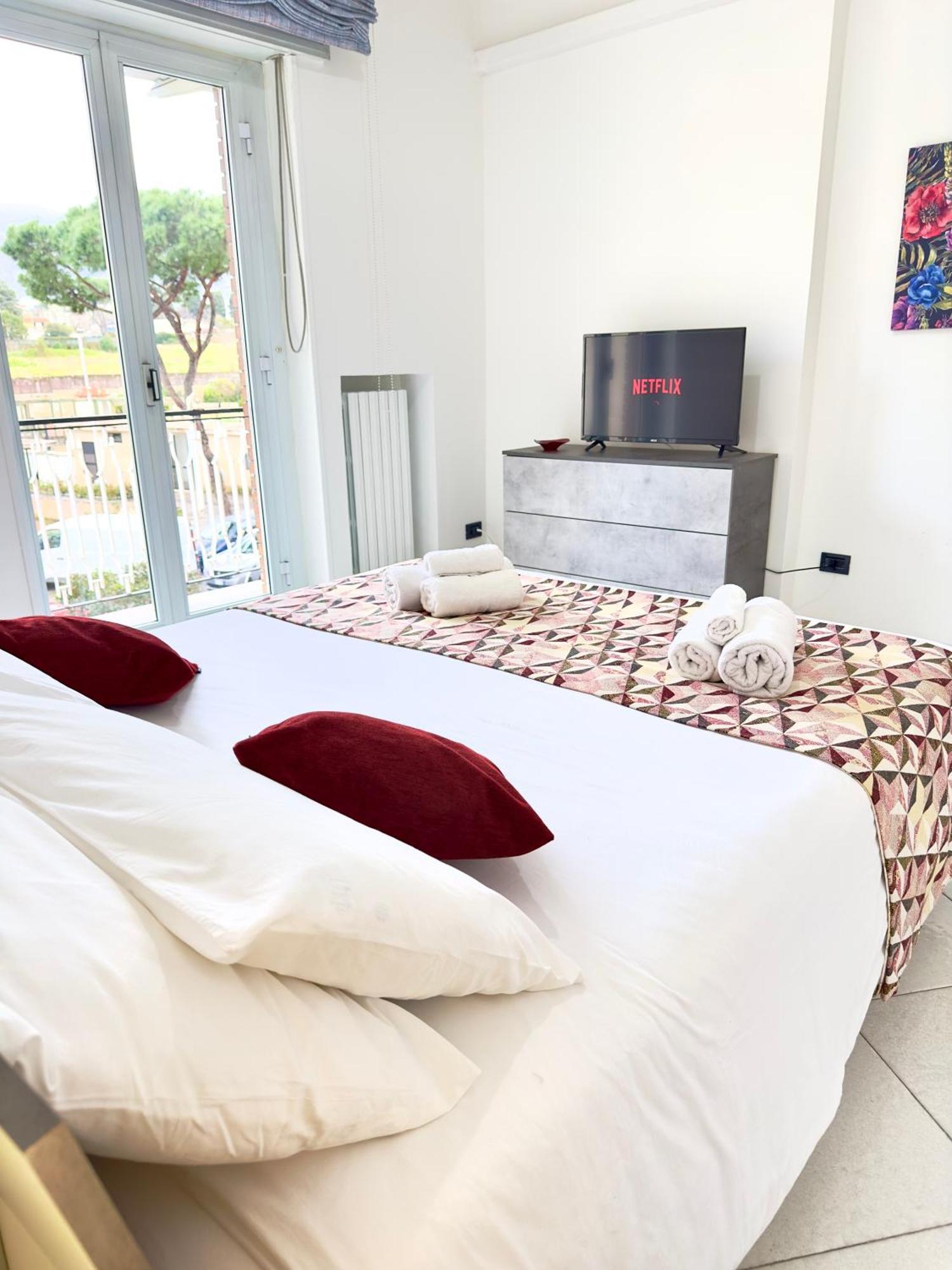 Madras Apartment Сан-Джорджо-а-Кремано Экстерьер фото